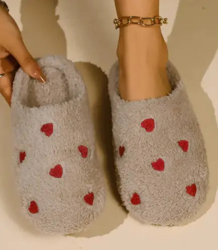 Non-slip Heart Design Fluffy Slippers