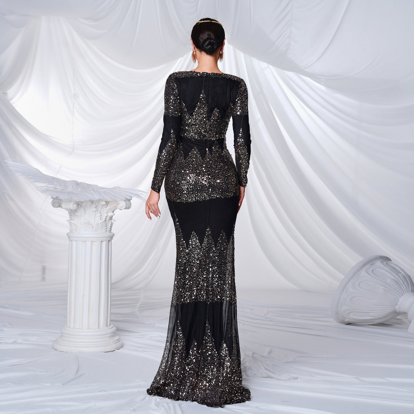 Long Sleeve V-neck Sexy Slim-fit Long Sequined Banquet Evening Dress