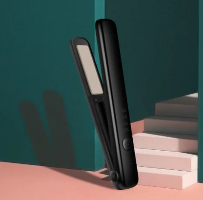 Wireless Charging Hair Straightener